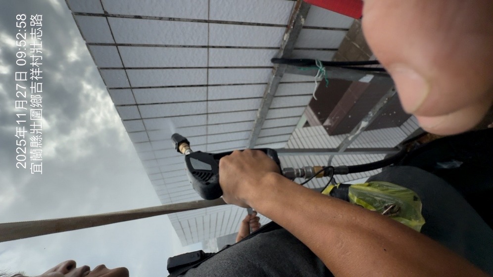 �y���M�~�j�ӥ~��